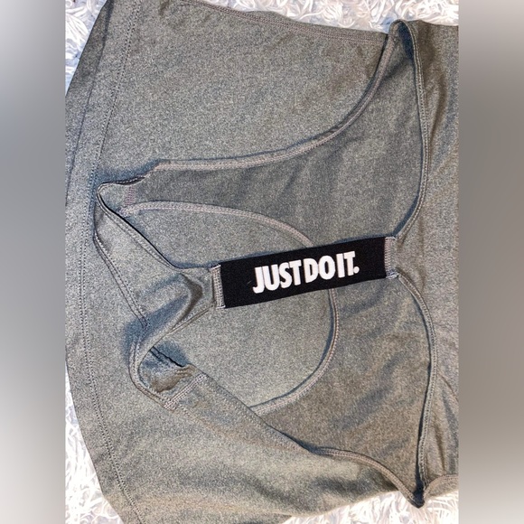 Nike Bundle - Picture 5 of 7